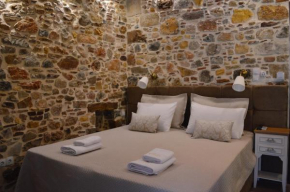 Castro Rooms Chios